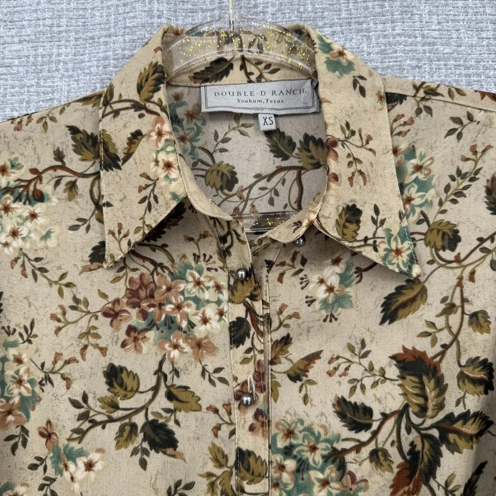 Double D Ranch Button-Up Womens XS Beige Floral Chiffon Lightweight Long Sleeve - Picture 8 of 13